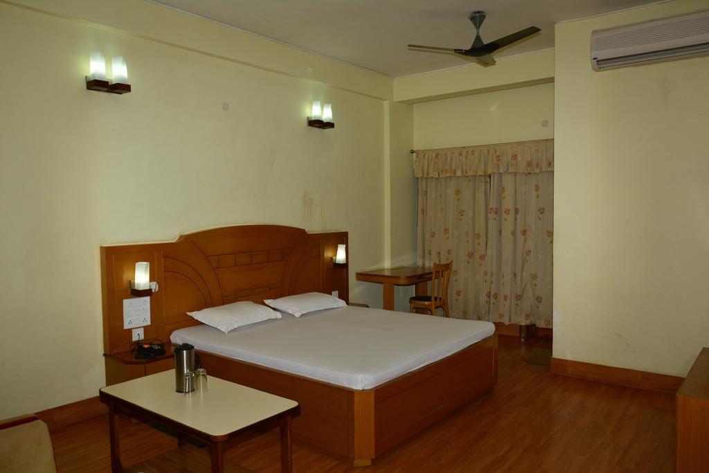 Hotel Relax Deoghar Exterior photo