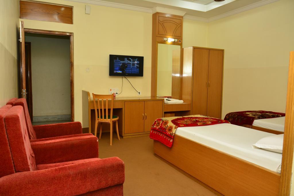 Hotel Relax Deoghar Exterior photo
